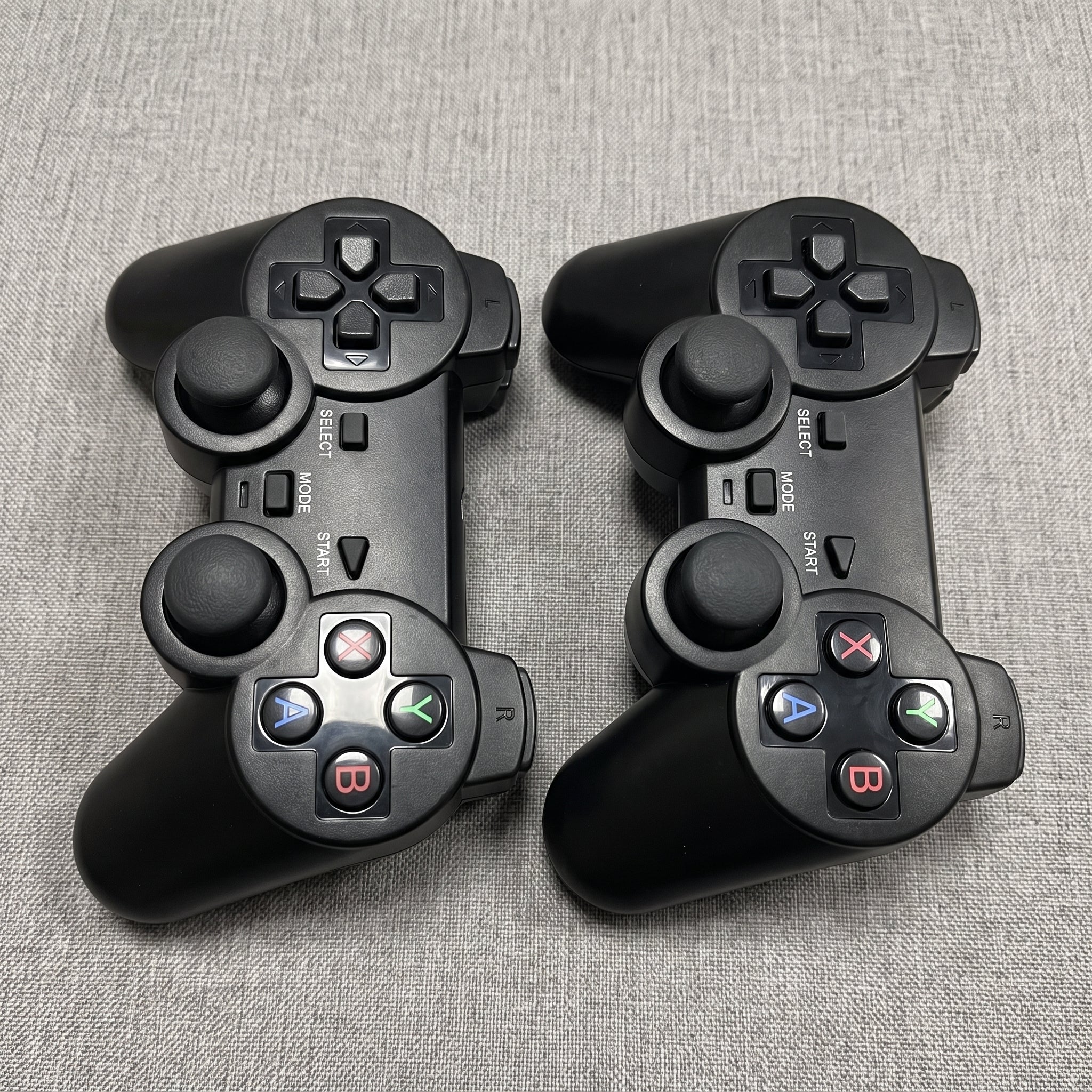 Consola Retro K8 Game Stick HDMI 4K + 40.000 Juegos + 2 Controles Inalámbricos